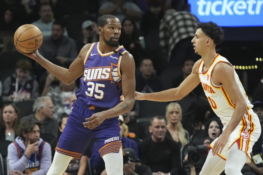 她通过自我 她通过自我