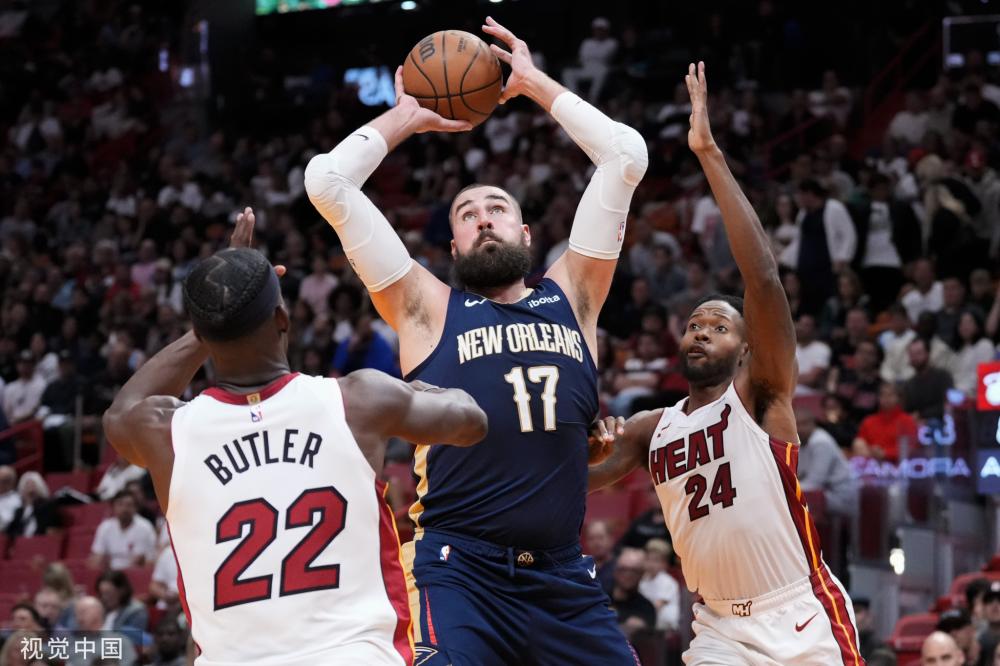 埃泽的加盟 埃泽的加盟