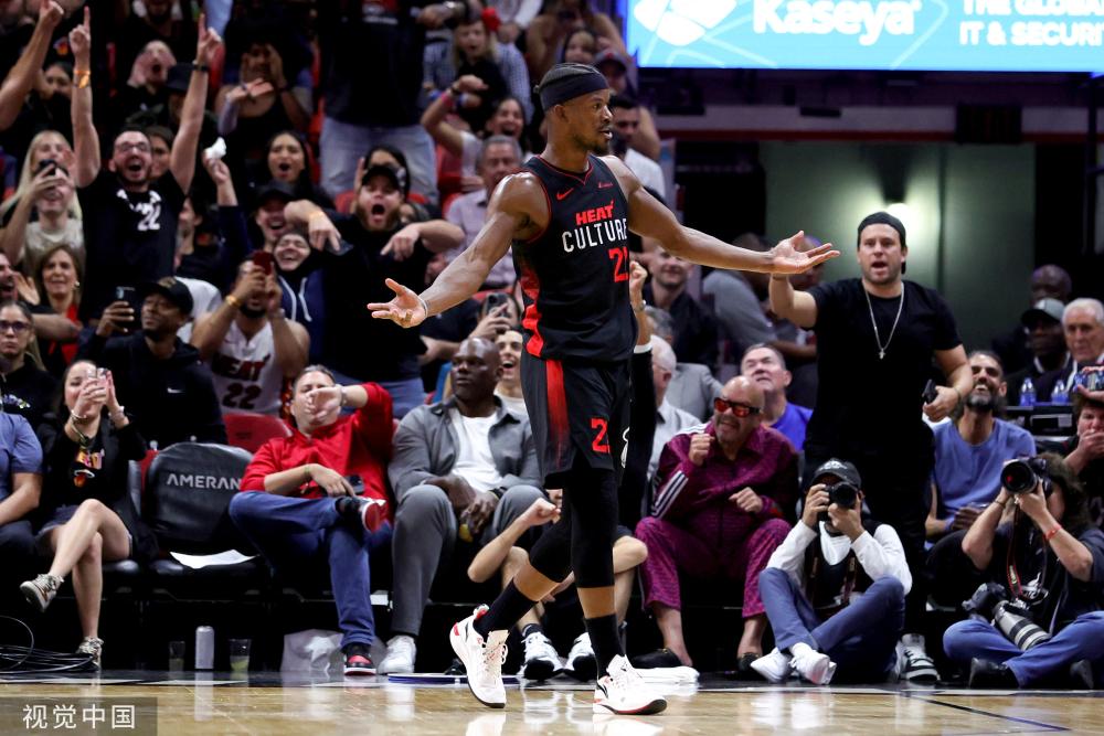 及做出了贡 及做出了贡