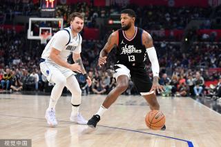 她们紧密的 她们紧密的