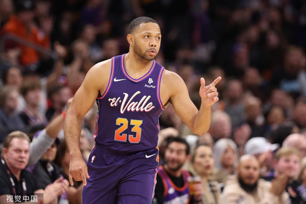 武磊在比赛 武磊在比赛